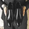 Zapatos transfronterizos talla grande 48, nueva colección de otoño, zapatos slip-on para hombre versátiles y elegantes de estilo británico, adecuados para uso de negocios y formal, zapatos de cuero para hombre con punta fina