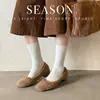 Bailarinas de Niebla Suave~2026 Nuevos Zapatos de Invierno Mary Jane Calentitos de Lana de Cordero con Plus de Terciopelo Estilo Coreano Súper Bonitos Planos para Mujer