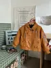 Ropa infantil transfronteriza: unisex, con cuello camisero, hecho de cuero suave con hilo metálico, nueva colección otoño 2026, moderno y versátil