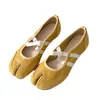 Zapatos planos Mary Jane, zapatos de corte bajo de una sola pieza para mujer, zapatos de pezuña de cerdo, zapatillas de entrenamiento alemanas para mujer, zapatos de punta dividida nuevos de otoño 2026, transfronterizo