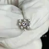Pendientes de Botón Corazón Hueco de Diamante Completo de Aleación de Titanio Zirconia G23 Titanio Rosca Interna Cartílago Stud Labio Stud Piercing Joyería