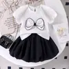 Exportação Transfronteiriça Novo Estilo de Verão Manga Bufante Top Branco-Off Curto Saia Princesa Fofa Preta Elegante da Moda