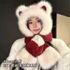 Conjunto fofo de chapéu com orelhas de urso e cachecol de inverno para mulheres, com forro de fleece e design espesso para aquecimento e proteção das orelhas.