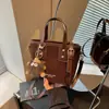 Bolso bandolera de moda para ventas transfronterizas, nueva colección otoño 2026, bolso de hombro moderno y versátil, bolso tote de alta calidad para el trabajo