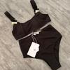 Fábrica comercio exterior marca de moda europea y americana punto espalda descubierta traje de baño de una pieza hermana traje de baño bikini