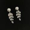Aretes de Zircón Borla de Trigo Perla Diseño Nicho Lujo Ligero Aretes Avanzados Aguja de Plata S925 Aretes Explosivos para Mujer