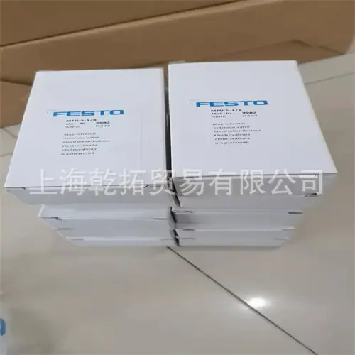 9982.jpg