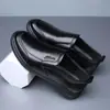2026 Nuevo Estilo Zapatos de Cuero Suave con Suela Blanda para Hombre, Zapatos de Vestir Casuales de Negocios para Hombre, Zapatos Negros para el Trabajo, Regalo para Papá, Zapatos de Hombre
