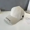 Gorra de Béisbol de Moda Versátil con Bordado de Letras para Hombres y Mujeres, Gorra con Visera para Protección Solar de Verano, Estilo Moderno Adelgazante