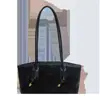 Bolso de Axila de Gran Capacidad Estilo Nuevo 2025 para Ir al Trabajo, Bolso Versátil para Mujer, Bolso Tote con Estampado de Moda Retro