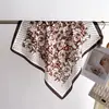 Bufanda Cuadrada de Seda Estampada de Rosas Puntos Chal de Sentido Avanzado Bufanda Pequeña Cuadrada Versátil Profesional Bufanda para Cuello Bufanda para Mujer