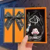 Llavero de Chica de Cabello Largo y Ondulado Creativo de Dibujos Animados Lindo Exquisito Adorno para Correa de Teléfono Colgante de Bolso Pequeño Regalo