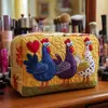 Bolso acolchado con patrón de pollito lindo transfronterizo, bolsa de cosméticos multifuncional, impresión digital, directo del fabricante
