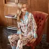 [Ski] Pijama de Seda Gelada para Mulheres, Conjunto de Alta Qualidade Estilo Ins com Gola de Camisa, Calça de Manga Longa para Primavera e Outono, Conjunto para Casa
