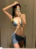 Nuevo conjunto de traje de baño de tres piezas 2026 para mujer, diseñado para ser adelgazante y sexy, perfecto para vacaciones en la playa y aguas termales. [Disponible para dropshipping]
