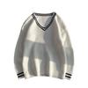Camisola com decote em V malhas masculinas de outono e inverno estilo coreano solta camisa de fundo grosso camisa de lã preta e branca camisa de manga comprida moda
