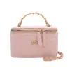 Bolso de hombro y bandolera acolchado de moda estilo Chanel, nuevo bolso tipo caja para mujer verano 2026, bolso de mano con cadena texturizada