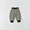 Conjunto casual de outono e inverno para meninos e meninas, bebê super fofo, moletom de manga comprida forrado com lã, calça de moletom, roupa de duas peças