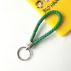 Llavero creativo llavero de cuerda de cuero cordón para llaves colgante de joyería cordón tejido fábrica de cuerda de cuero venta al por mayor