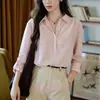 Camisa rosa de linho Tencel Moriiroe para mulheres, coleção de outono, com gola de lapela, frente abotoada e design de ombros caídos, oferecendo um visual versátil e estiloso para o trabalho ou uso casual