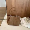 Bolso de Terciopelo Gamuzado para Mujer 2026 Nuevo Otoño Gama Alta Melamina para el Trabajo Bolso de Hombro Único Bolso Tote de Gran Capacidad