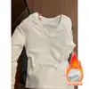 Camiseta Base Rosa Slim Fit Feminina 2026 Novo Estilo Emagrecedora Roupa de Menina Popular Outono e Inverno Top com Forro de Lã Camiseta de Manga Longa
