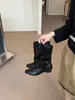 Coleção Outono 2026: Botas Femininas Retrô, Patchwork, Pelo Sintético, com Cadarço e Salto Escondido