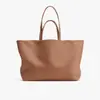 Bolsa de Ombro Feminina de Couro Genuíno Estilo Europeu e Americano Personalizada, Bolsa Tote de Couro Portátil de Grande Capacidade, Bolsa Transversal, Bolsa de Mão de Fábrica