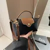 Bolso de Nylon Tipo Dumpling para Mujer Retro de Hombro Cruzado de Mano Pequeño Cuadrado Múltiples Colores Disponibles Personalización