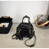 Bolso de Mano Pequeño Cuadrado Mate con Diseño de Nicho, Bolso de Hombro y Bolso de Mano Versátil, Bolso para Viajes Diarios 2026