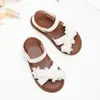 Sandálias de Verão Abertas para Meninas com Renda de Pérolas e Flor, Fecho de Velcro, Sola Macia, Estilo Princesa Retrô