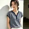 Camiseta de Punto de Manga Corta con Cuello de Tijera Rayado Estilo Francés para Mujer, Nueva Camiseta Base Fina Suelta de Verano en Tencel de Media Manga