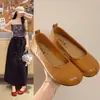 Zapatos Planos Nuevos Retro Mary Jane 2026 Cómodos de Suela Suave, Sandalias de Verano con Dedos Separados, Zapatos de Boca Baja para Mujer