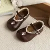 Elegantes zapatitos de piel para niñas, nuevos zapatos infantiles para primavera y otoño 2026, zapatos de princesa de suela blanda, mocasines para bebé niña, zapatos de un solo uso