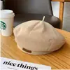 Chapéu de Pintor Versátil Estilo Coreano para Mulheres, Boina Estilo Britânico, Boné Bico de Pato Emagrecedor, Chapéu Octogonal com Botão Simples, Fashion
