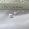 Pendientes de Gato de Dibujos Animados Pequeños y Lindos para Mujer Estilo Coreano Lujo Ligero Pendientes de Aguja de Plata de Gama Alta Joyería Única y Hermosa para Orejas
