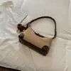 Bolsa vintage de camurça color block sob o braço para mulheres, novo estilo outono e inverno 2026, bolsa de ombro com cor contrastante, bolsa transversal casual para o dia a dia