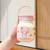 Taza térmica co-branded de Sanrio para niños, taza de gran capacidad de acero inoxidable grado alimenticio 316, alto valor estético, portátil, vaso especial con popote para uso escolar
