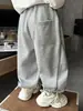 Calça longa infantil Q107, novos estilos de primavera e outono, calça de moletom estilo coreano para meninos, calça jogger de bebê, casual, esportiva, versátil e moderna