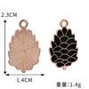Bestseller transfronterizo hoja de arce calabaza pavo ardilla creativo accesorio DIY llavero colgante pequeño