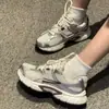 Novos tênis retrô V5 RNR dad transfronteiriços, cabedal em malha respirável, sola grossa, que aumenta a altura, tênis casuais para corrida, unissex, versátil