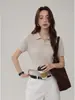 Blusa de Tricô Retrô Francês com Fio de Seda Gelada, Manga Curta, para Mulheres, Verão, High-End, Afinando a Cintura, Cintura Marcada, Ombro Reto, Blusa Fina