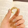 Anéis Empilháveis de Pérola Dourada para Mulheres, Estilo de Luxo Nicho Outono e Inverno, Anéis de Dedo Indicador de Alta Qualidade, Anéis Abertos Exagerados Vintage