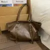 Bolso Tote de Mano para Mujer de Gran Capacidad, Estilo Vintage de Nicho, para Llevar Debajo del Brazo, Nuevo Diseño Moda Otoño/Invierno 2026, Color Sólido, de un Solo Hombro para Mujer