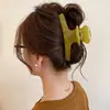 Pinza de garra grande versátil coreana para cabello grueso, pinza de tiburón para mujer, pasador elegante y moderno para recogidos