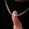 Collar Cruzado de Acero de Titanio con Estrella para Hombre, Moderno, Versátil, Accesorio de Moda, Nicho Europeo y Americano, Joyería Sencilla, Lujo Ligero