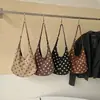Bolso de Hombro Retro de Lunares para Mujer, Nuevo Estilo de Otoño, Bolso Tote Versátil de Uso Diario de Alta Gama para el Antebrazo