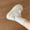 Zapatos de Verano, Zapatos de Malla Finos y Versátiles Transpirables, Zapatos Blancos Bordados Nuevos 2026, Combinan con Faldas, Tenis Estilo Coreano para Estudiantes