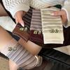 Calcetines de felpa estilo inglés Ins coreano con combinación de colores casuales Calcetines de gatito lindos de dibujos animados para principios de otoño Calcetines de media pantorrilla para mujer Estilos de primavera y otoño
