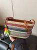 Bolsos de Mujer Transfronterizos 2026 Nuevo Color de Moda Bloques de Color Rayas Arcoíris Tejidas Bolso de Paja Bolso de Hombro Único Cruzado Moda